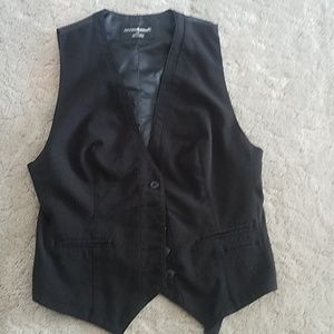 Black vests